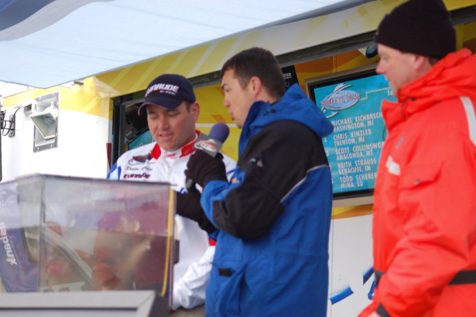 86F97369-9048-4E94-86F1-3A1EB4E639D3