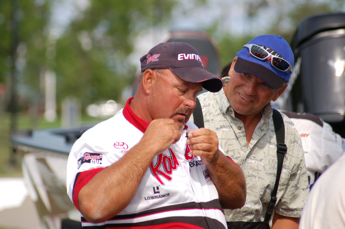 86FDD270-3839-4AF8-95EF-AB761B7D91B1