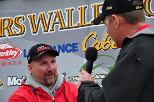 87029BAD-04AE-4EB1-B951-67B7D4135A90