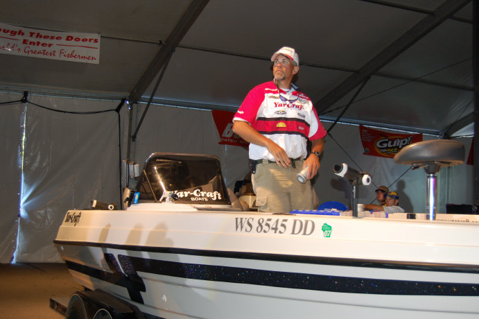 8703AC8C-757D-4340-A5C4-4EE5C87F18E6