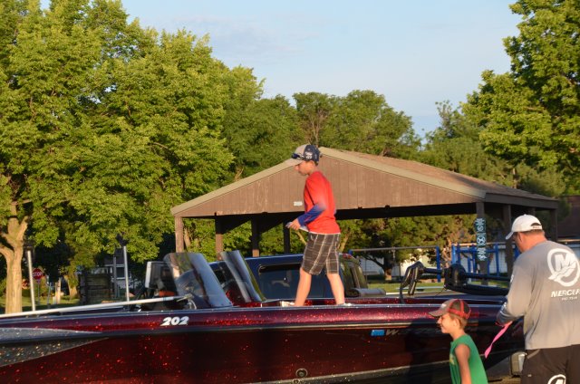 870EA0D6-A8DF-41AF-AD22-7144C86C0C94