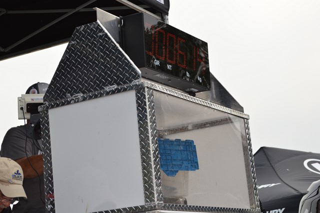 871EADE6-F333-46EE-AE1B-31A511D63FF1