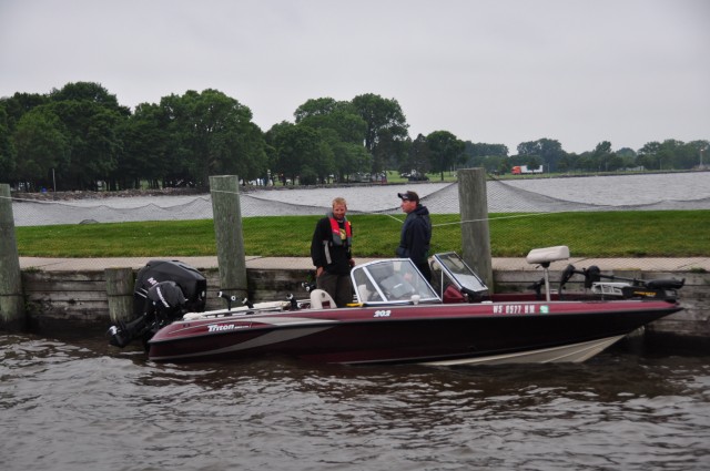 87322C2D-F4B8-4B6F-8E03-30BE747051B0