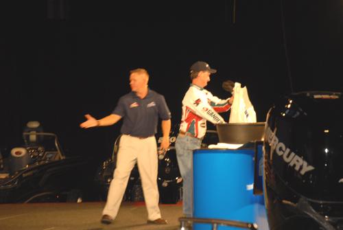 87352347-B5A6-4325-8B7B-22FC855B8B48