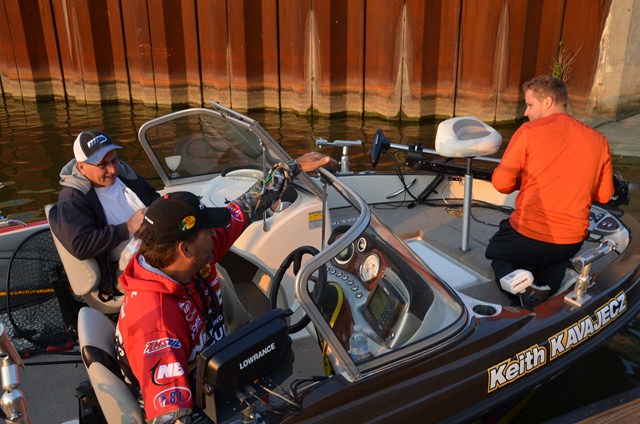 875E5B8F-4817-4352-8F29-43872B770FCB