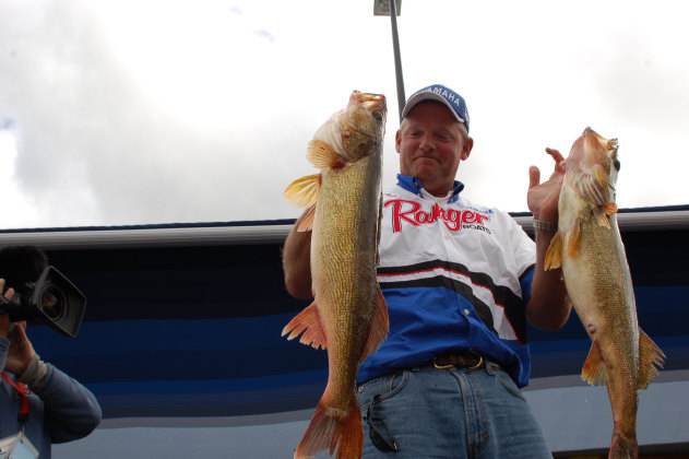 8774CE05-A662-417A-ABAA-6A3ACBEFE99C