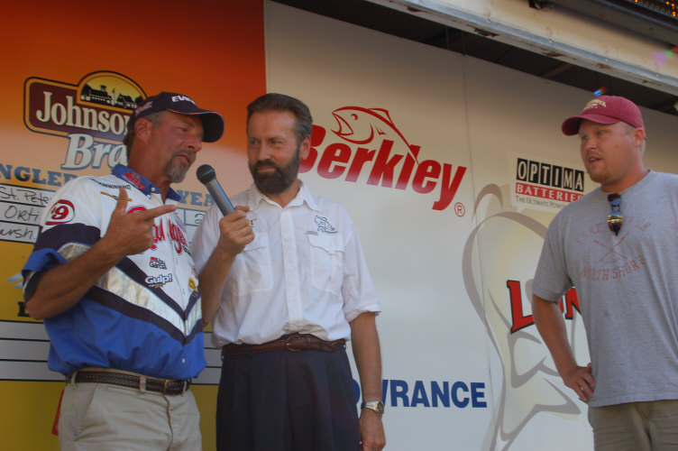 87A833FA-8C9F-45E7-998C-73182AFC54F9