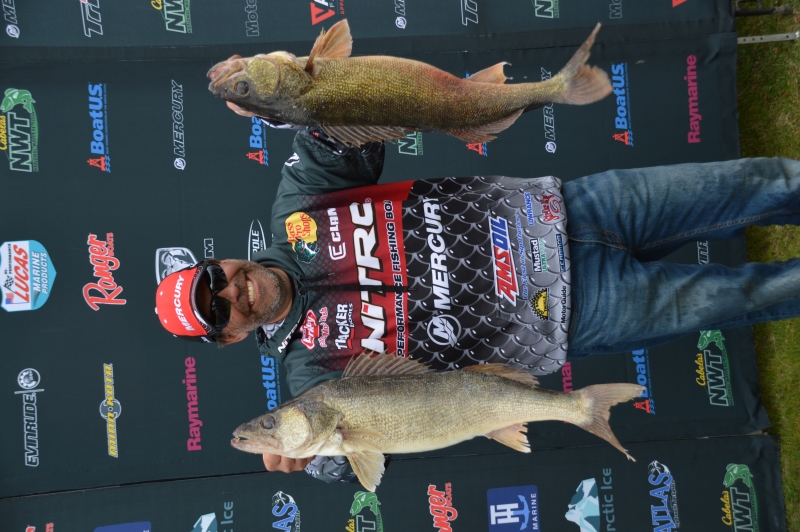 87B5051D-0845-45F5-9EE3-DE18D3DBBEF9