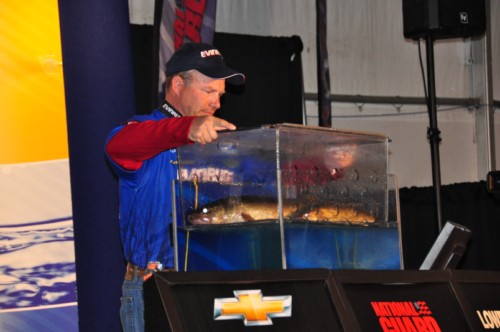 87E357B3-F4F4-4B86-96D3-C2AC60657E0E