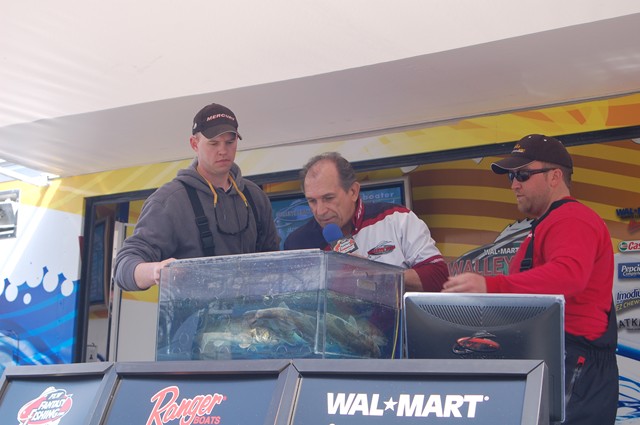 87EBF738-88C2-45FD-AC24-1EA6F3AEB17F