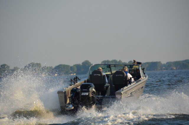 8803F7C9-EF3C-4C1E-88B5-286C210936DE