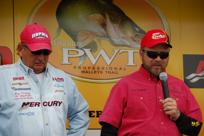 8807B737-34E0-4C8D-9D3A-ACEB95A37DFA