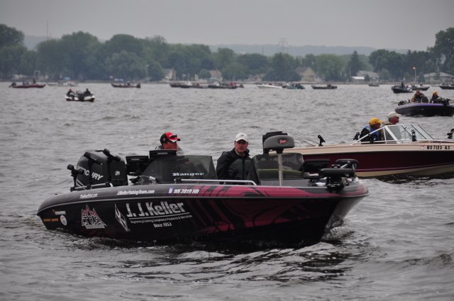 882E4B03-461C-4847-B839-F6FB31E1CF98