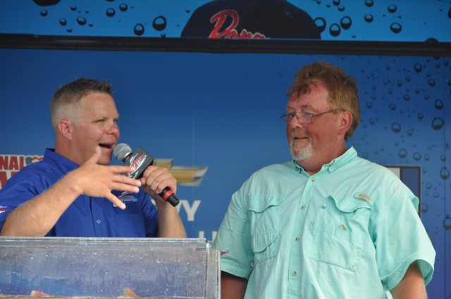 88452B1A-A7CC-4145-B090-44632D342E5D