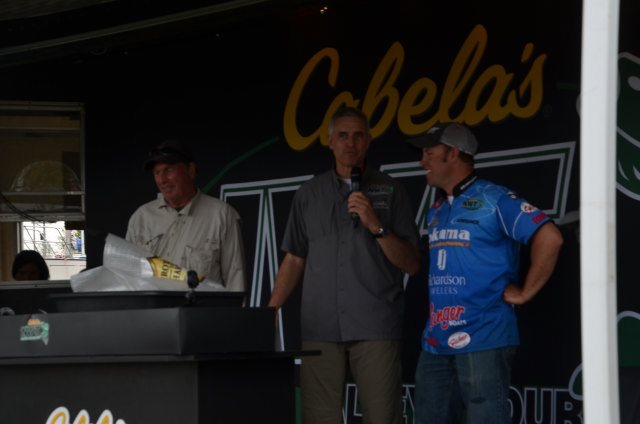 885788EE-2D35-46D9-A98B-2216B11A4D1E