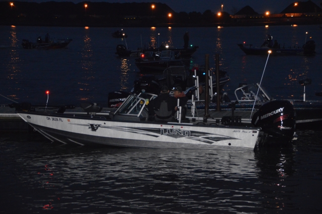 8890E50F-DE5F-4320-84A2-7FF62908E9D3