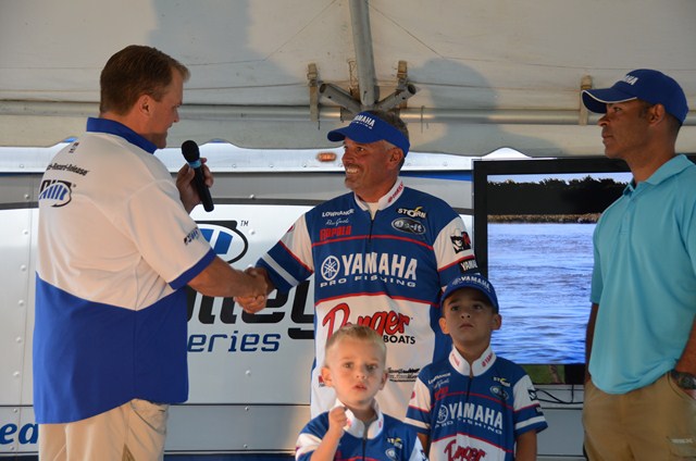 88B89F96-5AF9-45F2-89FD-83C0F49D3ED3