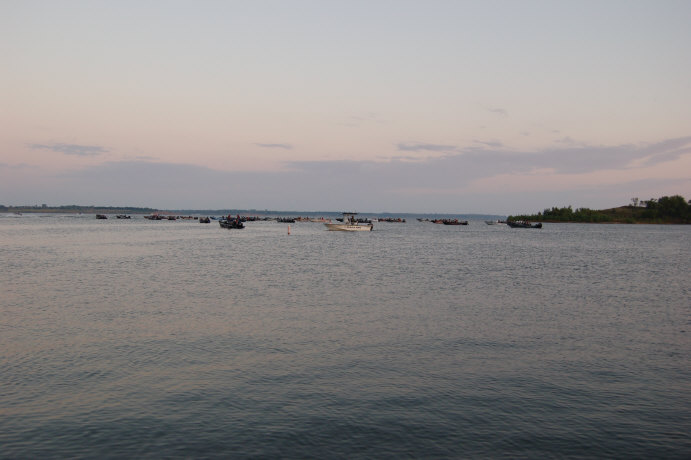 88BB542D-5CEF-4FE8-9A4E-07A83BF9A879