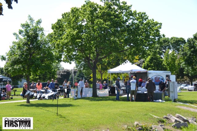 88F8B9A8-B9C4-400A-9D0E-05A638A9944C