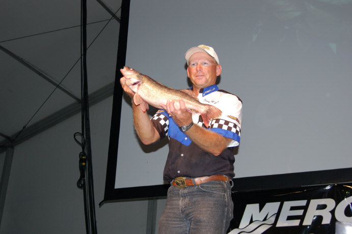 890CAB6C-9BDC-47BA-879E-9719851A07BD