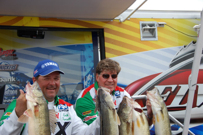 891A4025-4882-4674-BF34-960F8A8CC554
