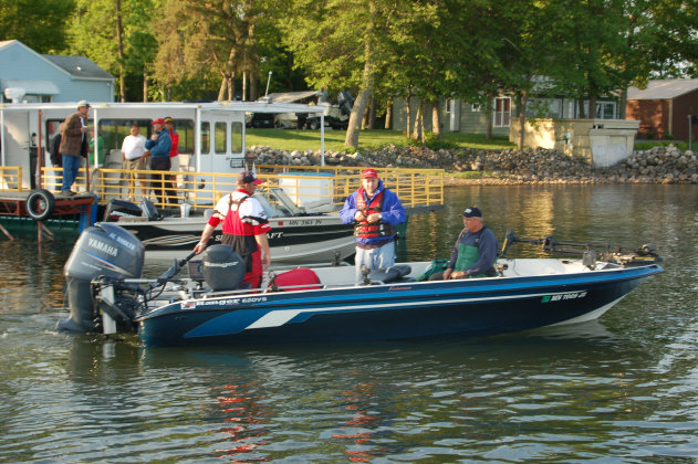 8984CF66-39ED-4F4B-A38F-675FBF85D2B3