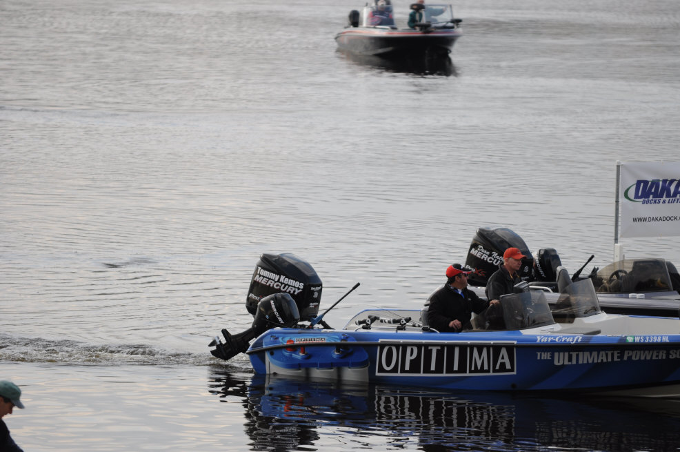 89B5F094-4235-411D-87BD-57723BD32A9E