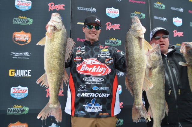 89CAE302-EDEE-4B10-9655-408ED01D0DDA