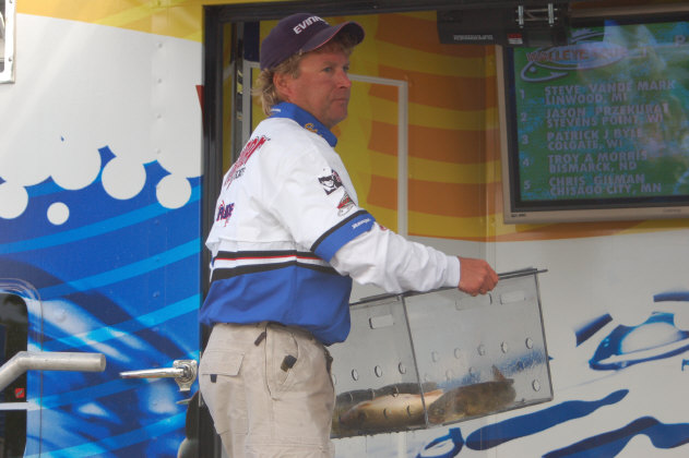 89F0AE05-2F90-4997-9770-8A321C9D4D87