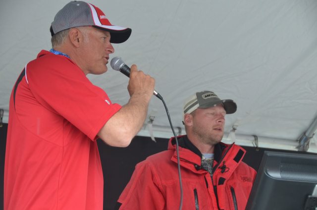 89F99F79-6F11-4121-B19D-5B8CDA7630D8