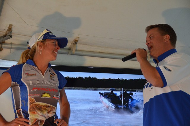 8A0F25A1-381A-4EAA-8DA1-9BA851B00554