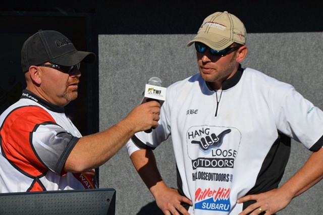 8A167FEE-F121-49BA-837F-F6389EF97FE6