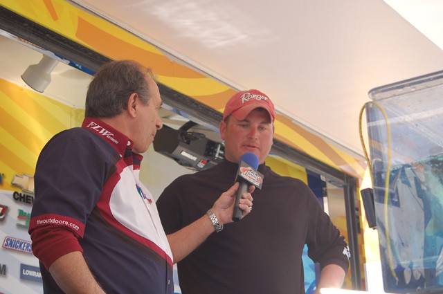 8A180D31-1EC9-461F-9E1A-E67017F67D04