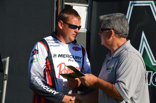 8A2E2D5B-A377-495A-9C26-A3771F855D7E