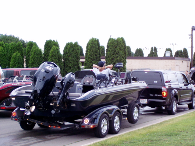 8A502AA3-5BD4-4DB8-984B-086FA45D89A5