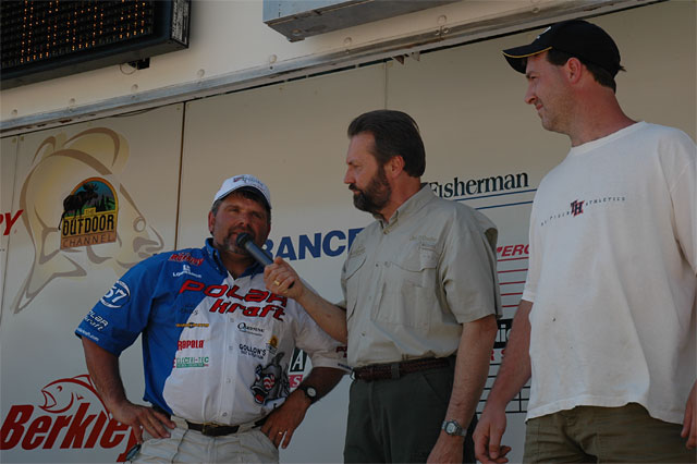 8A7D9BC8-7CB9-457C-8C9D-DA5D18912EB1