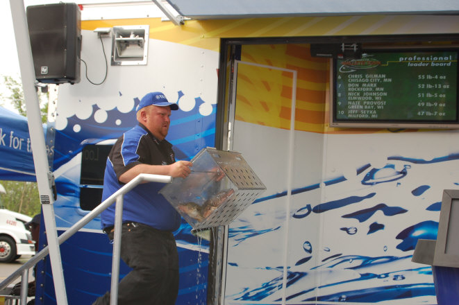 8AB615A4-DCAF-418D-8378-510A3F859B39