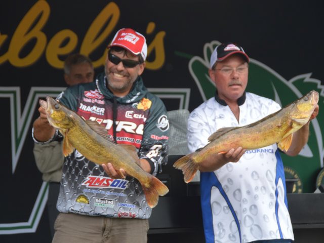 8B12B12E-A7A1-4C2C-9F99-2956E78BBE71