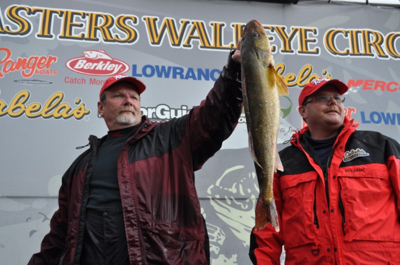 8B136183-E879-417C-87D4-1C911566782A