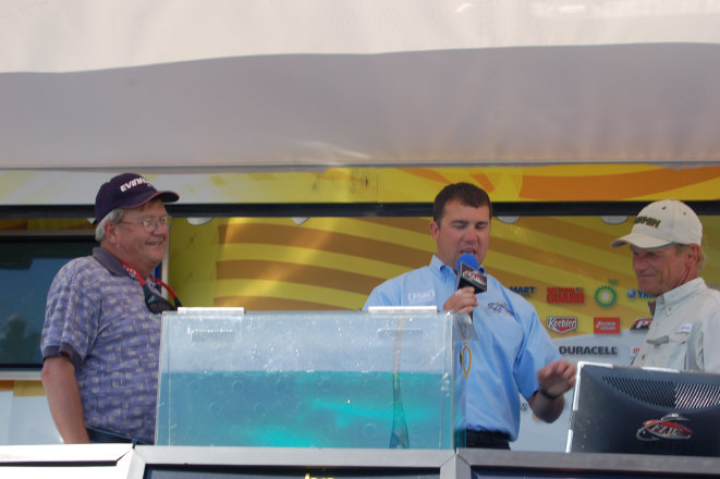 8B242A8E-78AF-4570-B732-26EBFA7A92CB