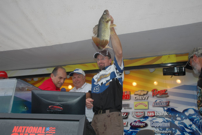 8B5769F0-C043-4BEE-9CD1-70E9382CF64D