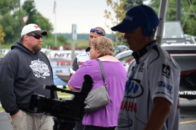 8B73930D-D719-4644-AD0C-C5C6F9ECA951