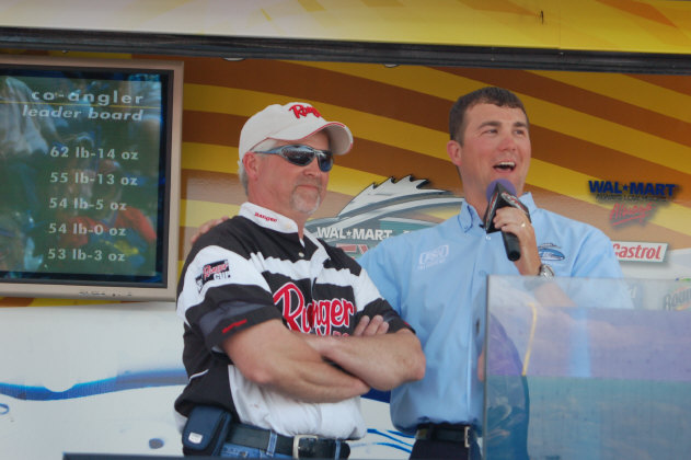 8BBC782D-92AB-492E-85C2-898E70A405CA