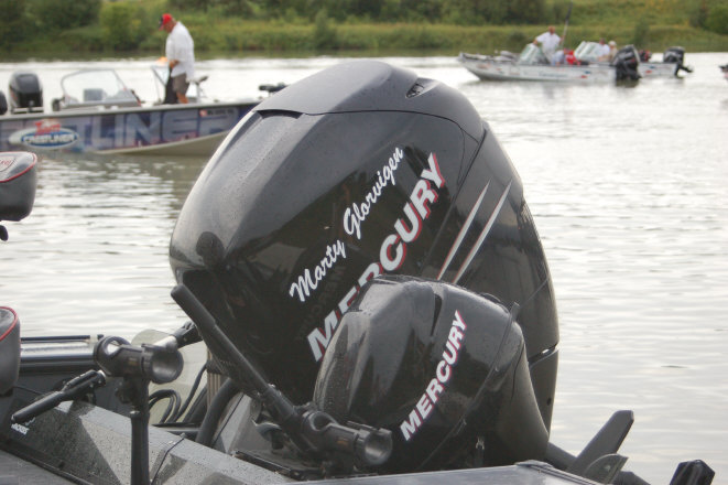 8BCD86D0-E264-419E-B5F2-C895A70C8FB3