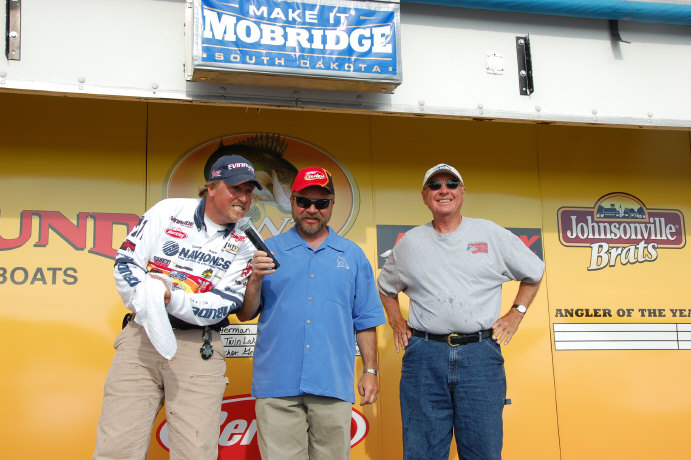 8BCDEF27-F7BC-4ADB-967F-9050F774CDFB