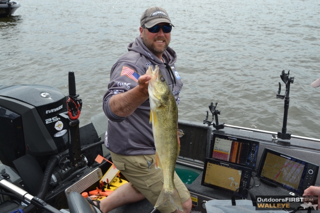 8BEF493E-B0AB-44BE-9516-50E01451650B