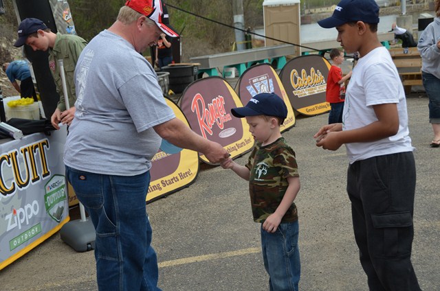 8C1BA4F2-041D-4FAA-8EB0-9AD96178B436