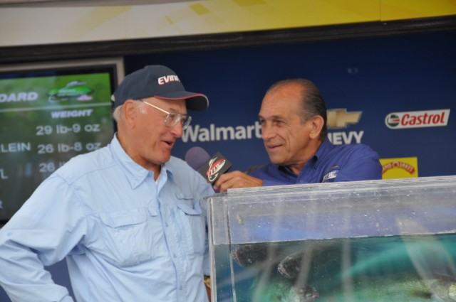 8C6C36FF-CD4A-4D6A-AF84-4407E1D73FCB