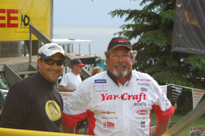 8C86E658-8F25-425D-8581-E1DC78E6AEFA