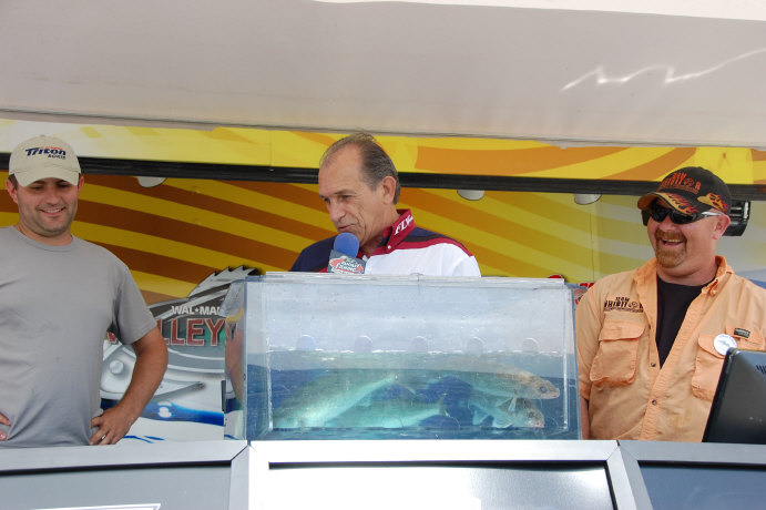 8CC0745A-0F40-4BBE-AE08-DA8336EC246A